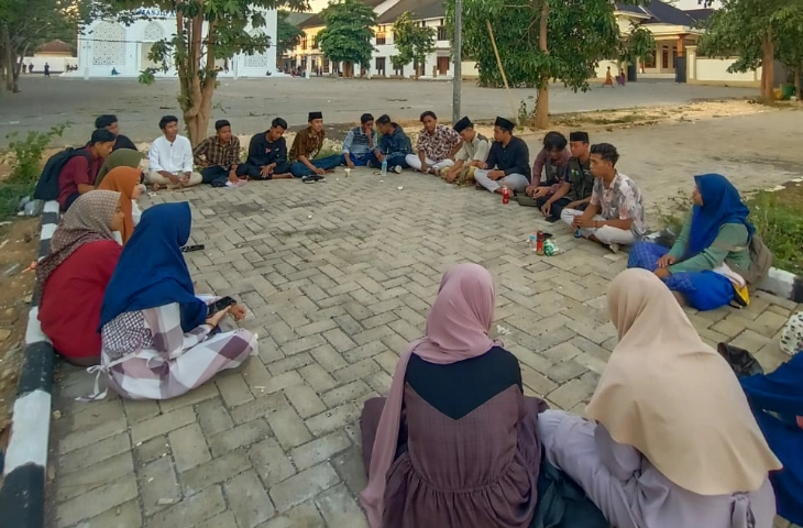 Isi Kajian Sastra Taresna-Dialektika, Agus Salim Sebut Penulis Harus Bisa Hidupkan Karyanya Sendiri