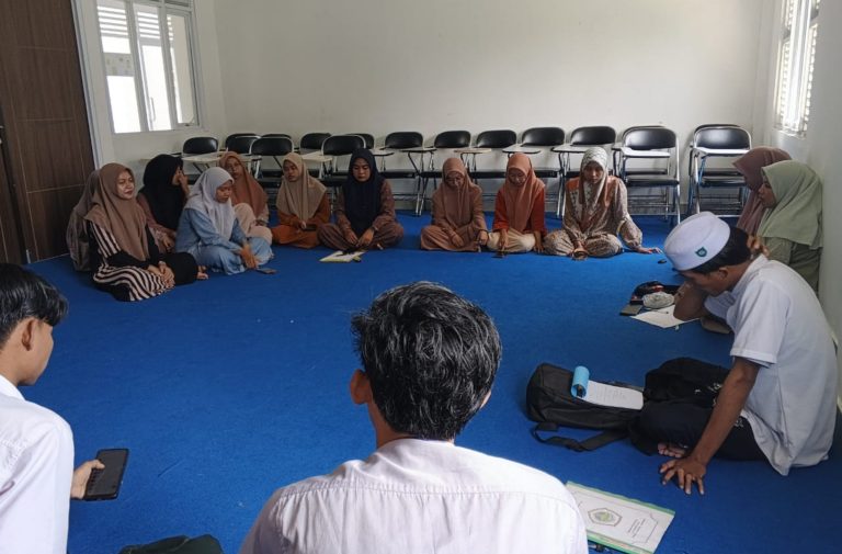 Eva Fatunnisa Nahkodai Pelantikan Raya ORMAWA 2025: Pelantikan Bukan Sekedar Seremonial
